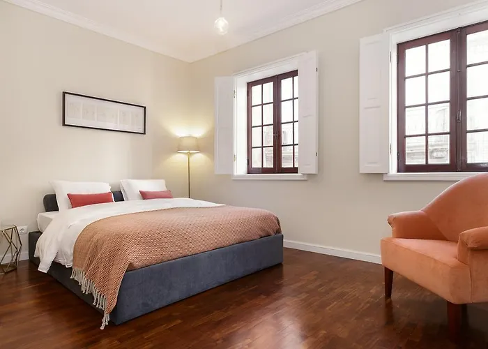 Chateau Belomonte Oporto